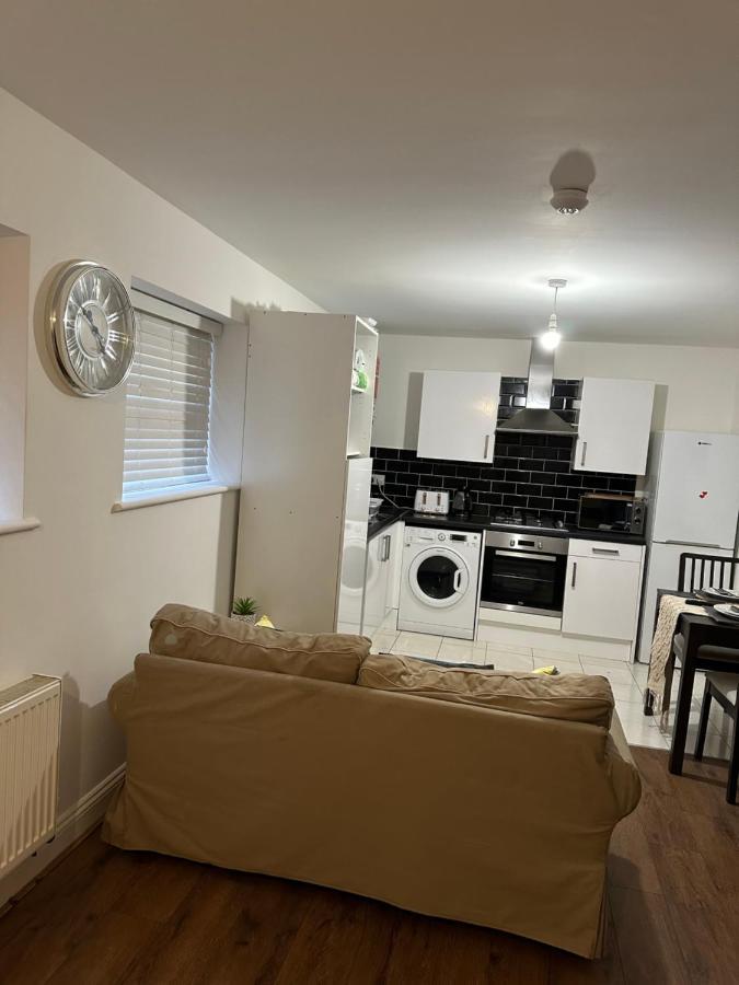 Beautiful Hoe Street Dream Ground Floor One Bedroom Apartment London Exterior photo