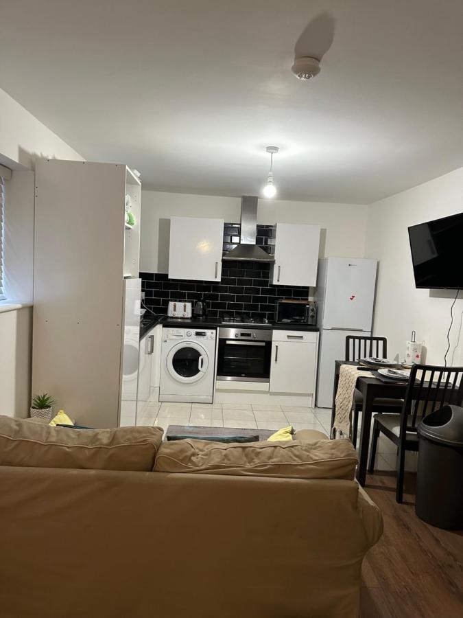 Beautiful Hoe Street Dream Ground Floor One Bedroom Apartment London Exterior photo